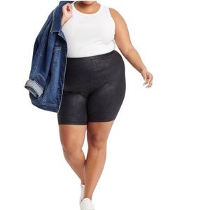 NWT Ava & Viv Black Shiny Biker Shorts, Size is 1X